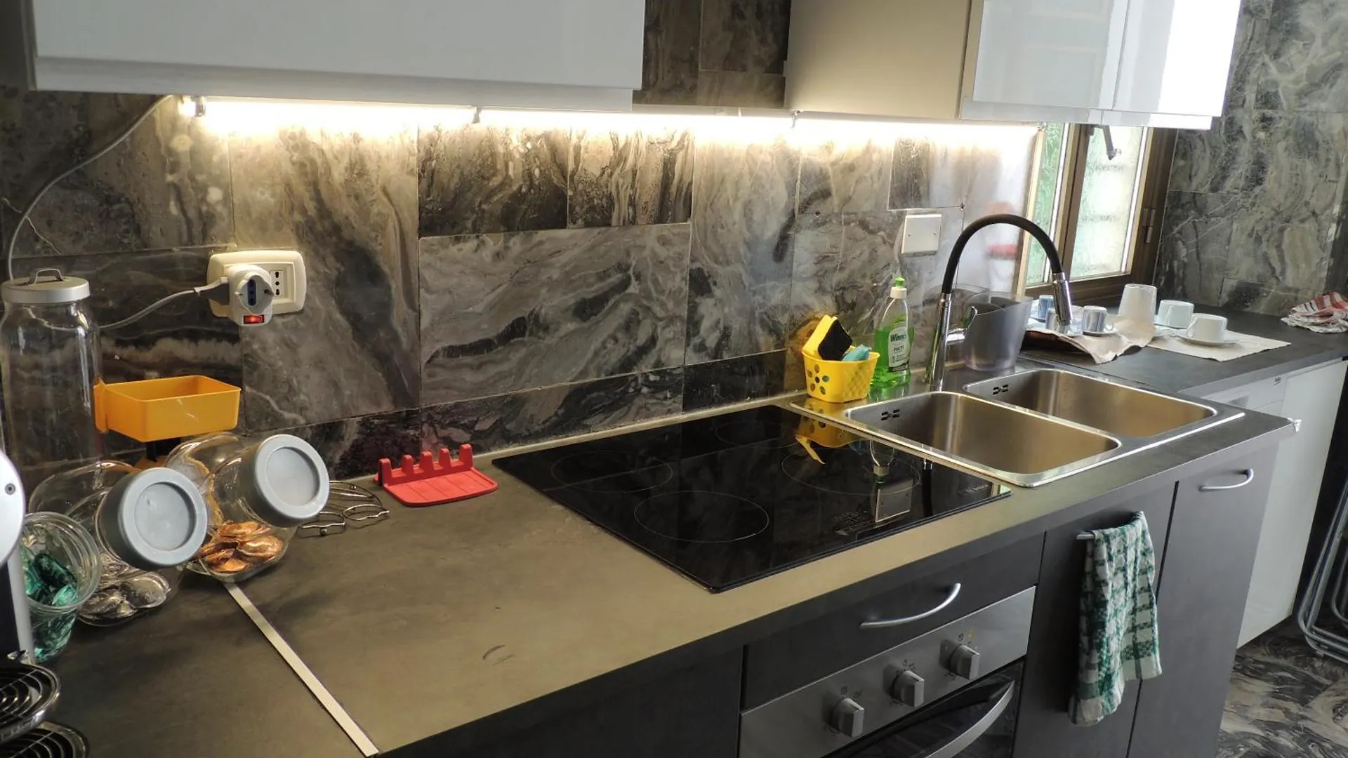 Home Nolo Milano 4 Rooms 11 Beds 0*, Milan Italy