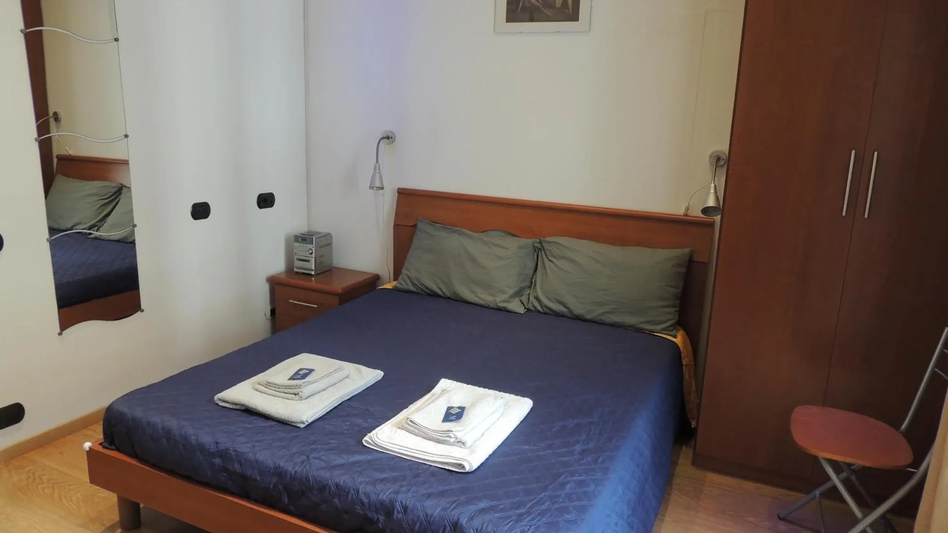 Home Nolo Milano 4 Rooms 11 Beds 0*, Milan