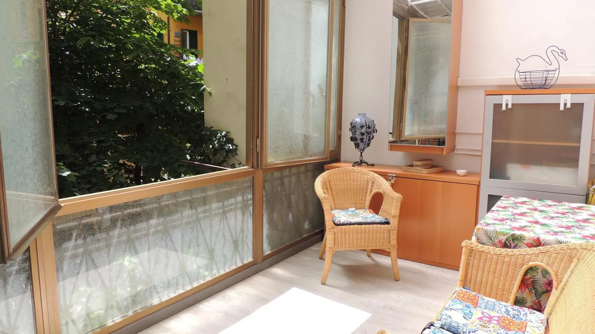 Home Nolo Milano 4 Rooms 11 Beds Italy